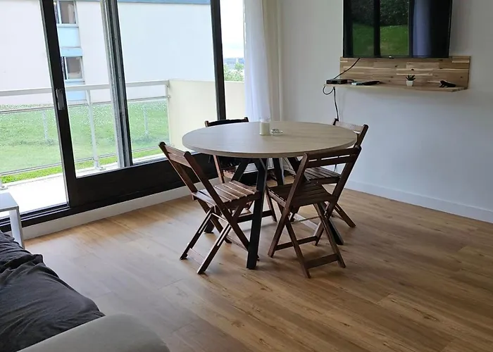 Apartament Bright With Sea View